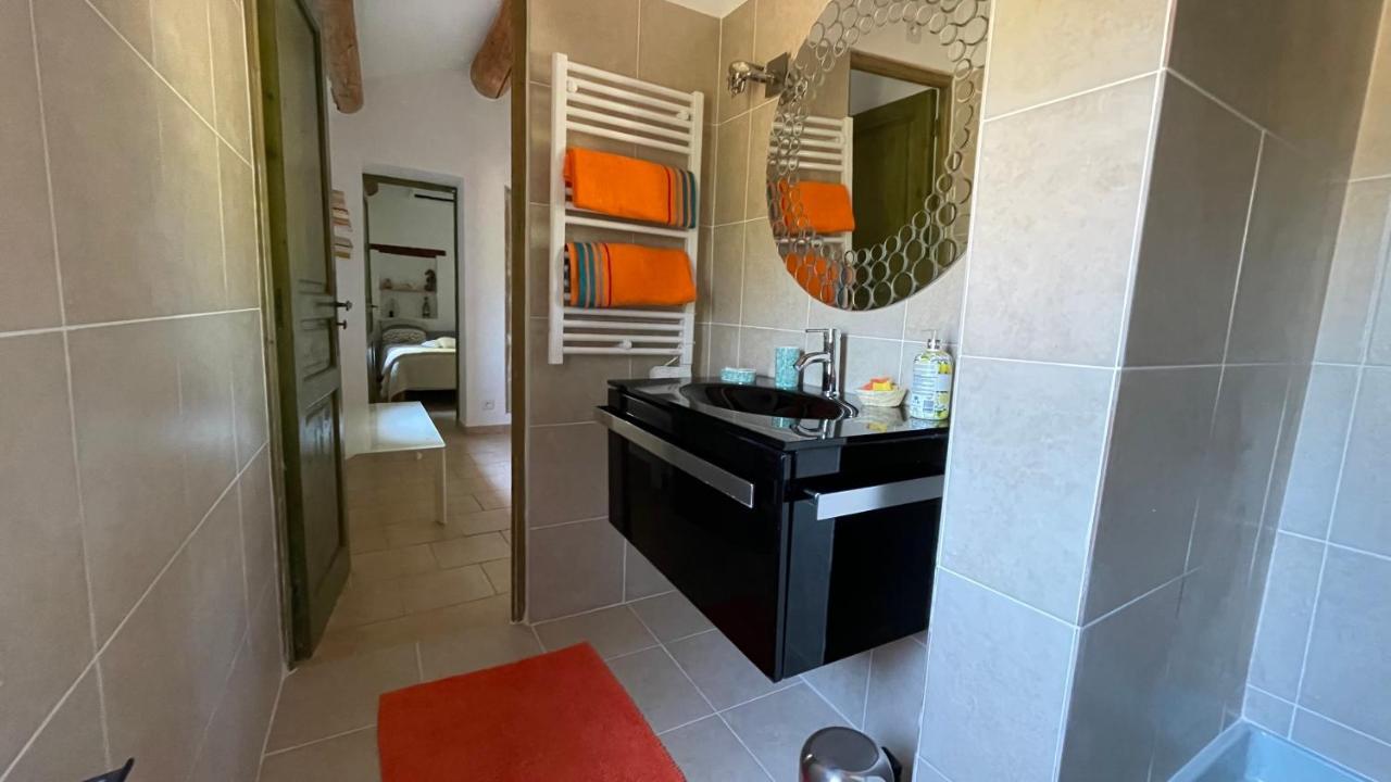 فيلا Mas Provencale Jardin Piscine سا سيرْ سور مير المظهر الخارجي الصورة