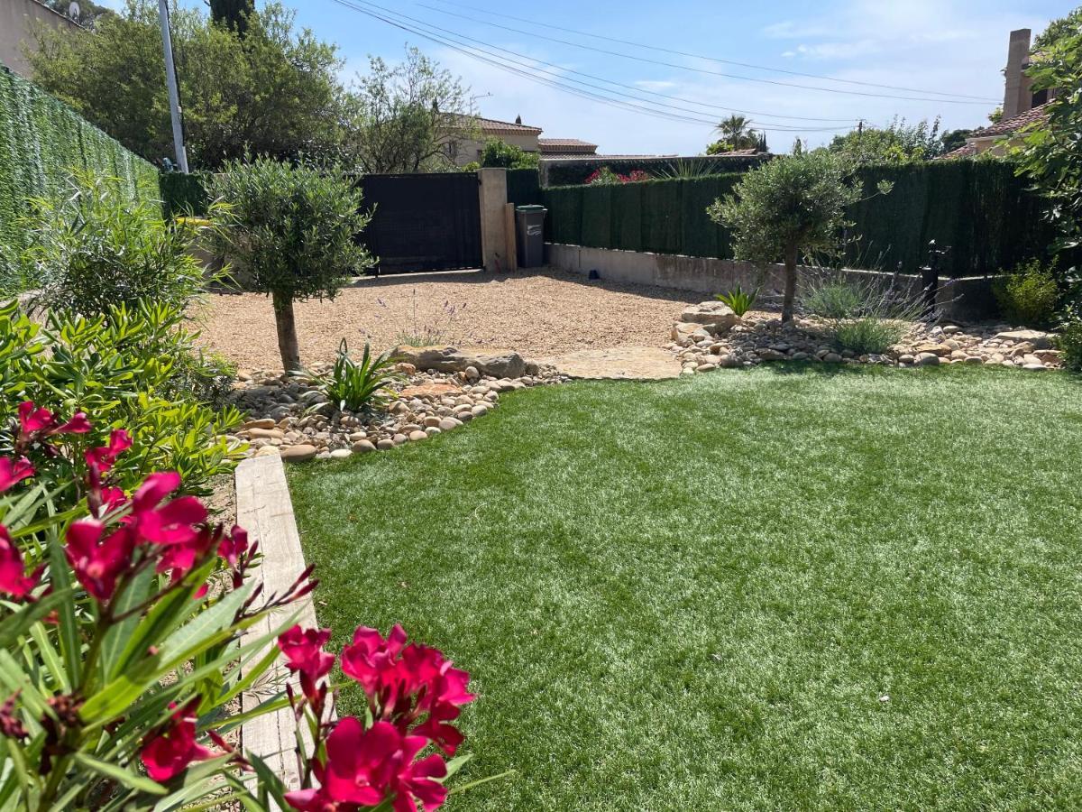 فيلا Mas Provencale Jardin Piscine سا سيرْ سور مير المظهر الخارجي الصورة